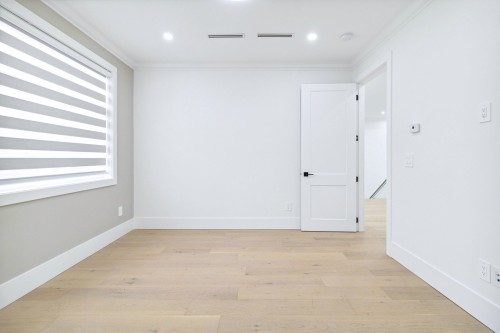 1100 Como Lake Avenue, Coquitlam, BC 
