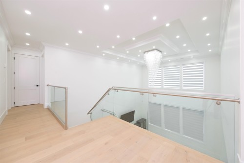 1100 Como Lake Avenue, Coquitlam, BC 