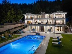 1123 Crestline Road  West Vancouver, BC V7S 2E3