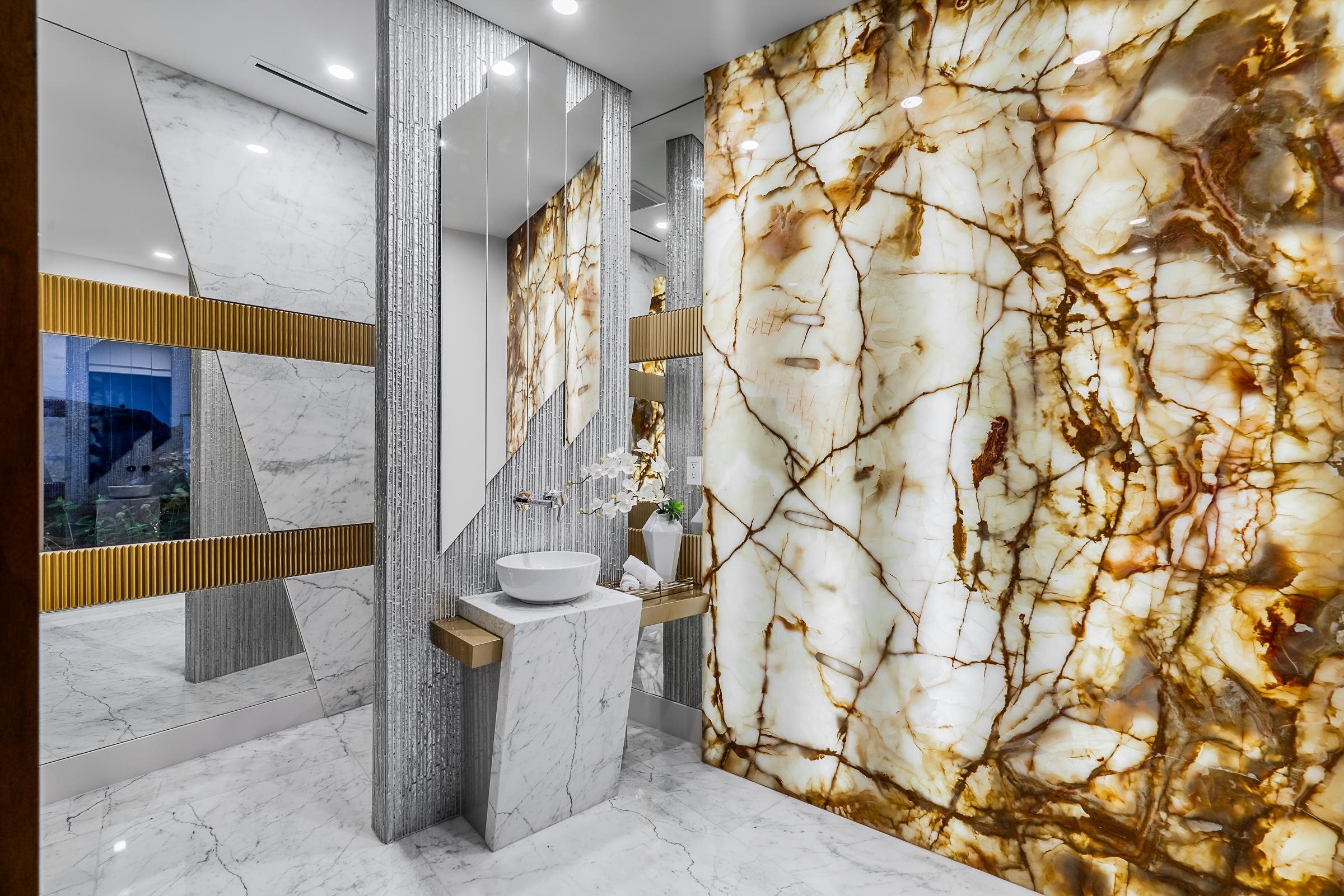 1123 Crestline Road, West Vancouver, BC