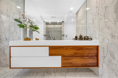 1123 Crestline Road, West Vancouver, BC 