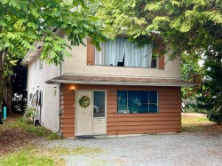 2253 Central Avenue  Port Coquitlam, BC V3C 1V7
