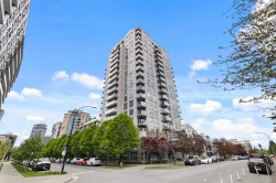 519-135 17th Street E North Vancouver, BC V7L 0C4
