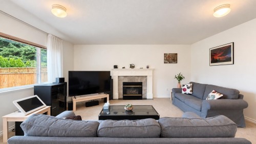1643 Kerrstead Place, North Vancouver, BC 