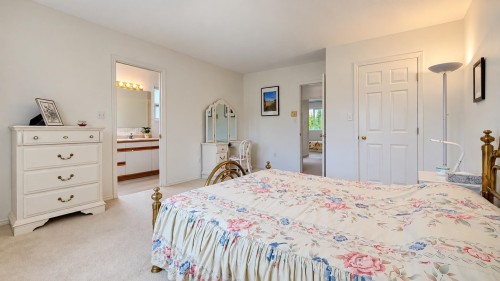 1643 Kerrstead Place, North Vancouver, BC 