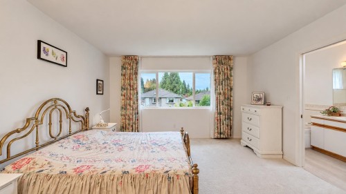 1643 Kerrstead Place, North Vancouver, BC 