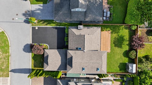 1643 Kerrstead Place, North Vancouver, BC 