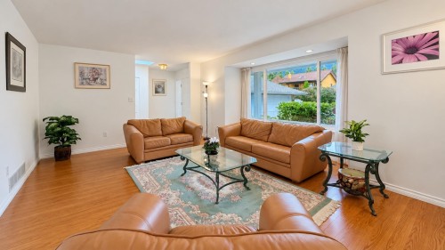 1643 Kerrstead Place, North Vancouver, BC 