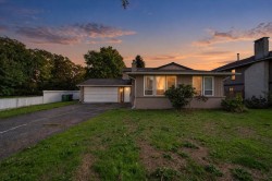 10180 Cornerbrook Crescent  Richmond, BC V7E 4H4