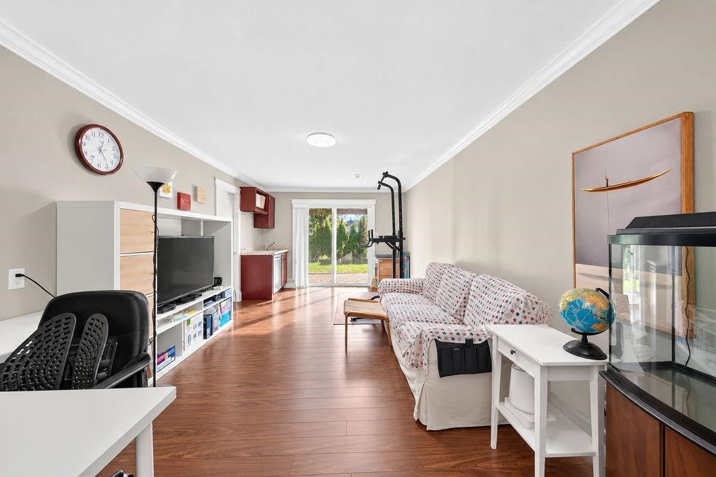 10180 Cornerbrook Crescent, Richmond, BC