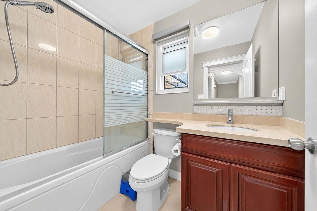 10180 Cornerbrook Crescent, Richmond, BC