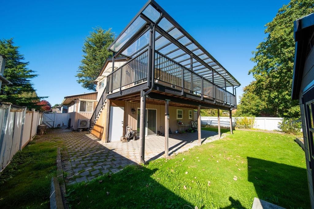 10180 Cornerbrook Crescent, Richmond, BC