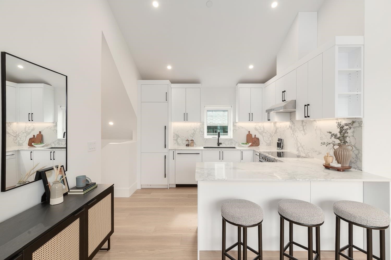 849 19Th Avenue E, Vancouver, BC