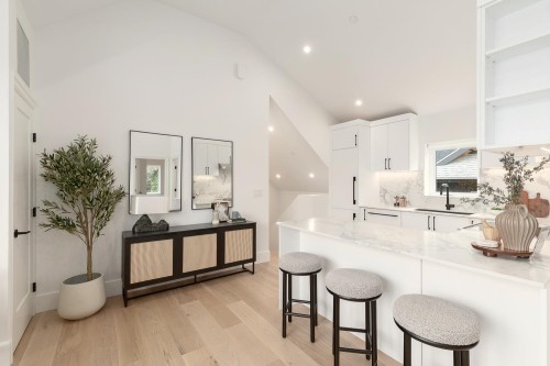 849 19Th Avenue E, Vancouver, BC 