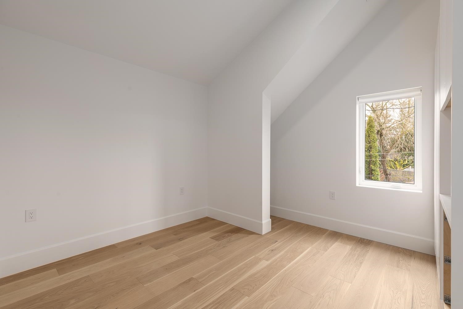 849 19Th Avenue E, Vancouver, BC