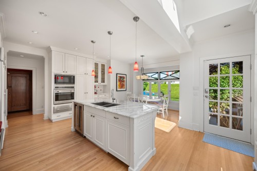 1519 35Th Avenue W, Vancouver, BC 