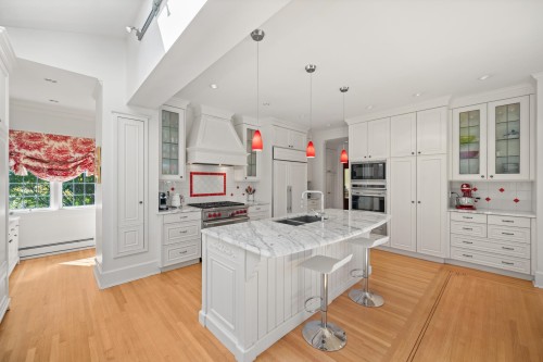 1519 35Th Avenue W, Vancouver, BC 