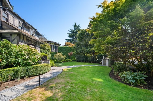 1519 35Th Avenue W, Vancouver, BC 