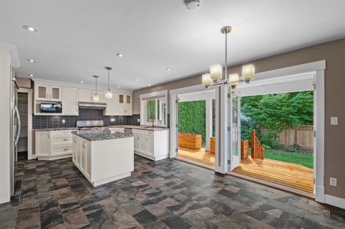 1501 Frederick Road, North Vancouver, BC 