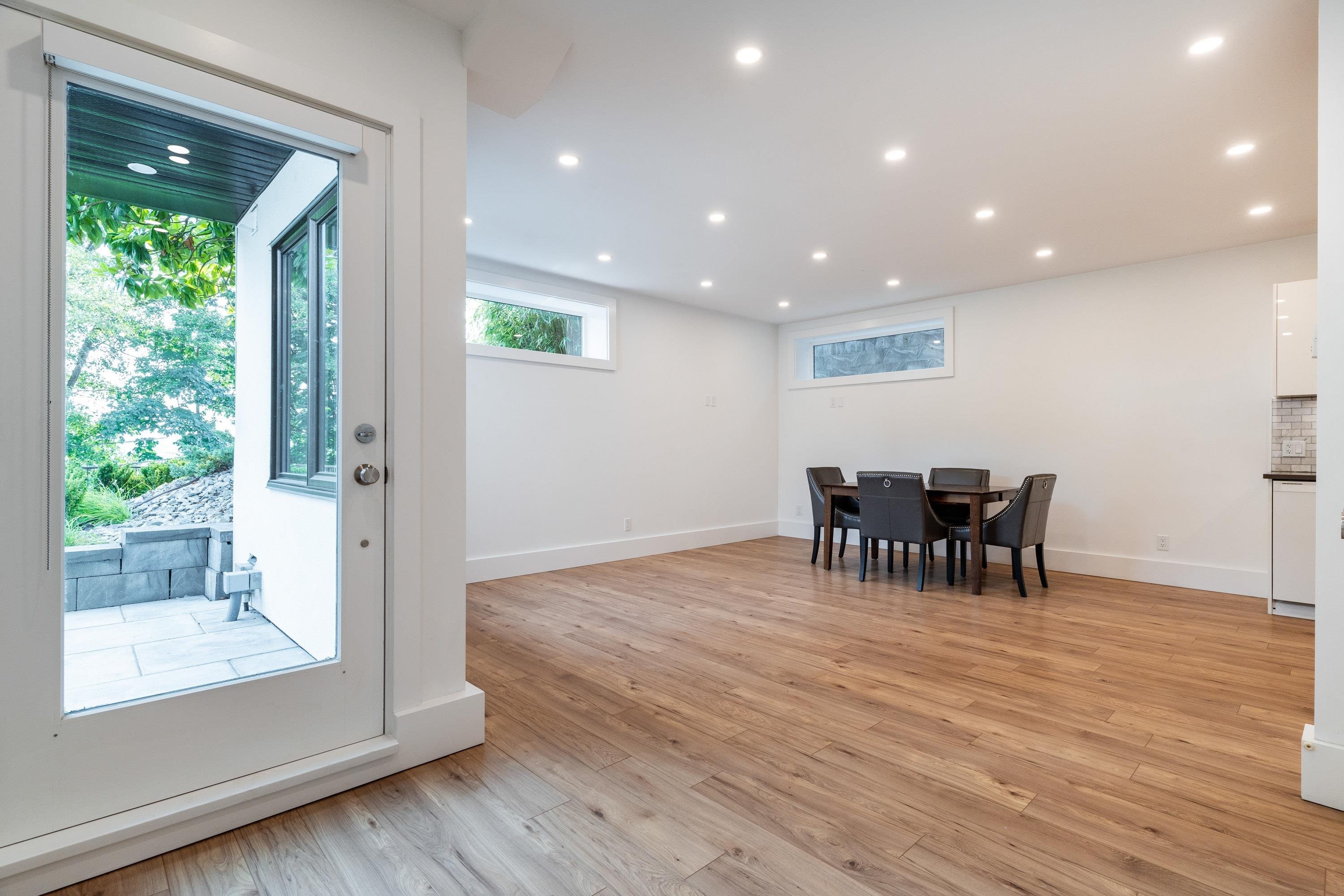 919 4Th Street E, North Vancouver, BC