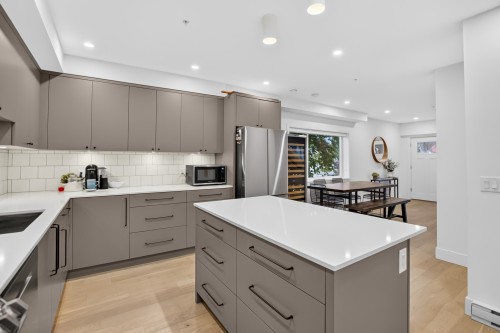 1444 30Th Avenue E, Vancouver, BC 