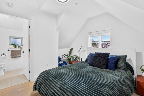 1444 30Th Avenue E, Vancouver, BC 