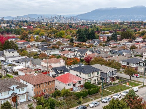 3951 Slocan Street, Vancouver, BC 