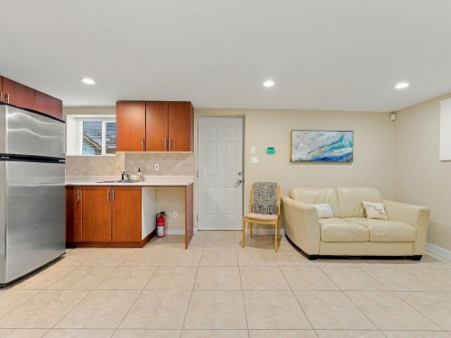 3951 Slocan Street, Vancouver, BC 