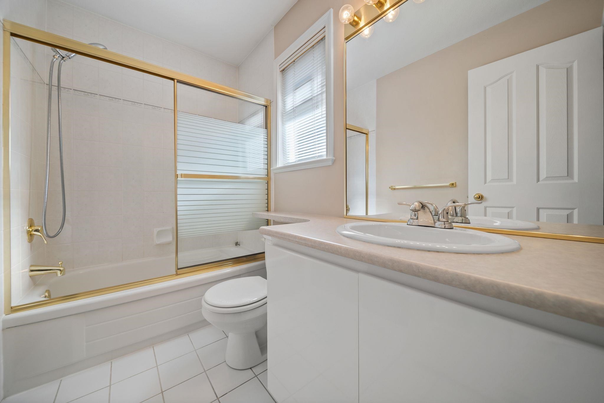 3520 Lamond Avenue, Richmond, BC