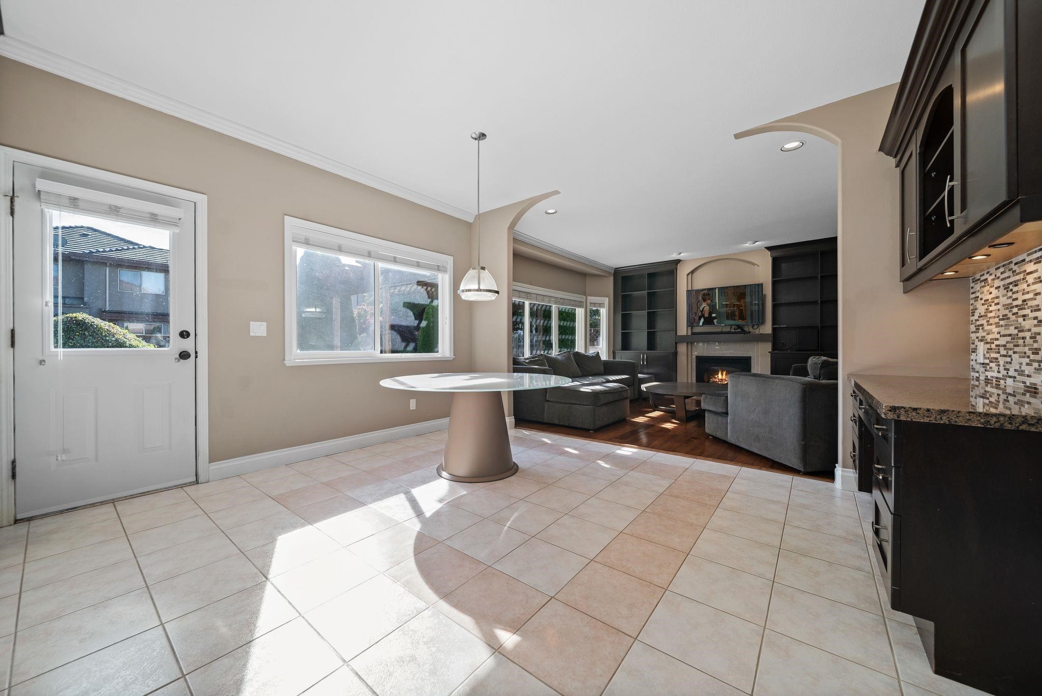 3520 Lamond Avenue, Richmond, BC
