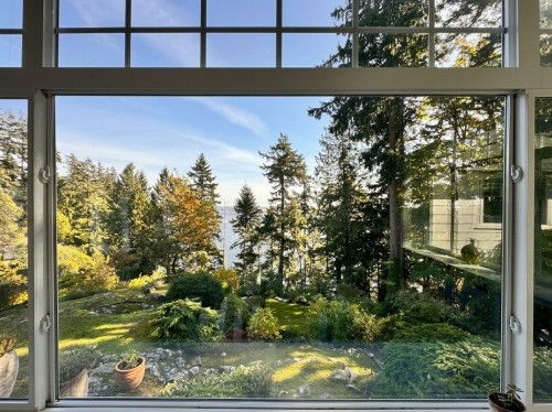 4670 Piccadilly South, West Vancouver, BC 
