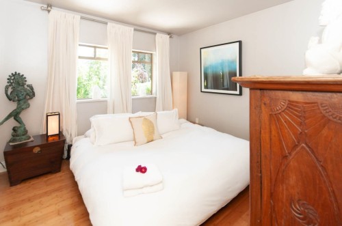 1375 Laburnum Street, Vancouver, BC 
