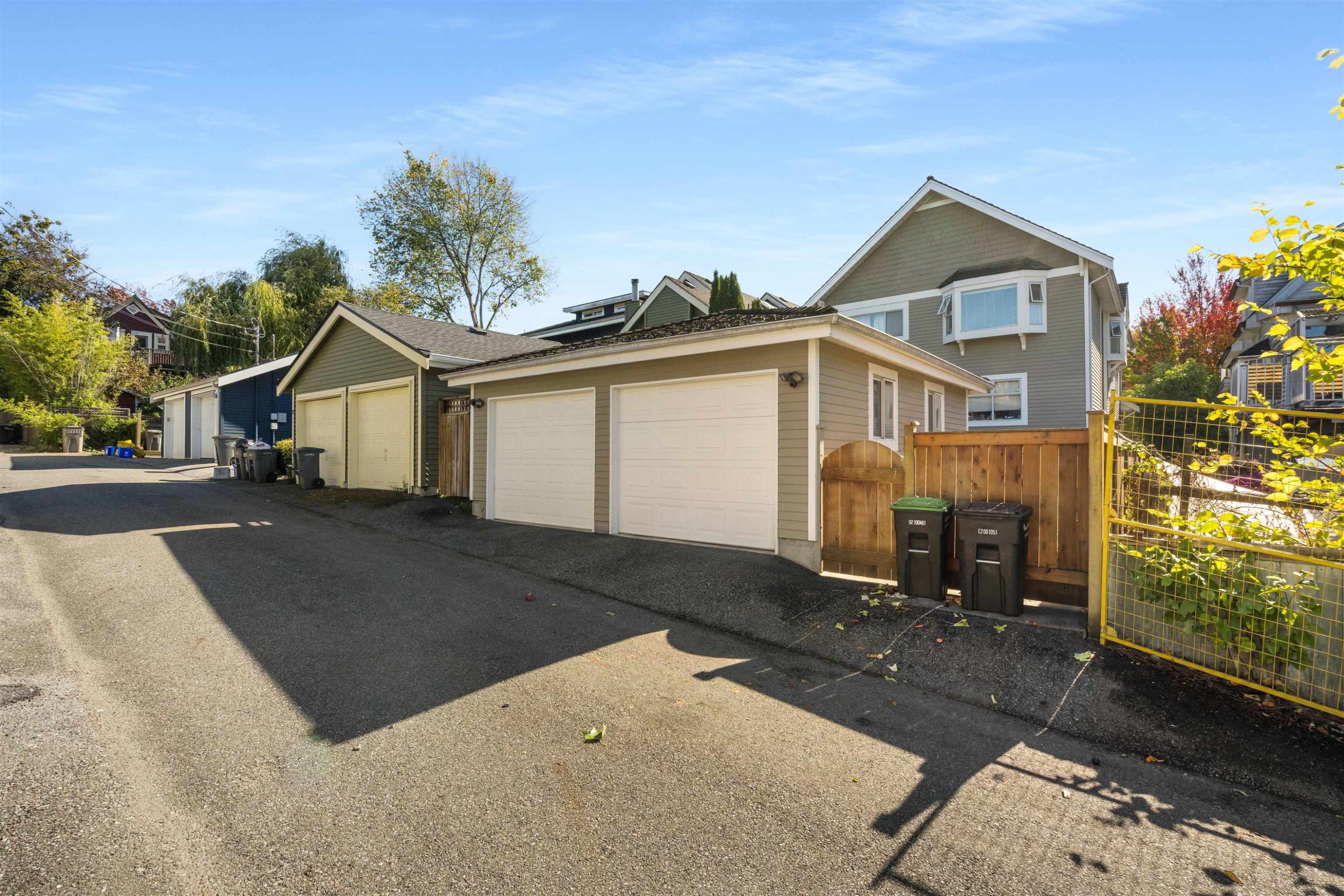 35 15Th Avenue W, Vancouver, BC