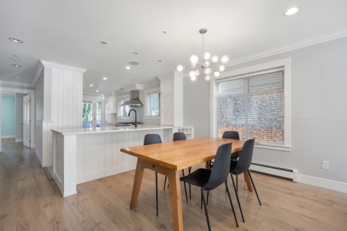 35 15Th Avenue W, Vancouver, BC 