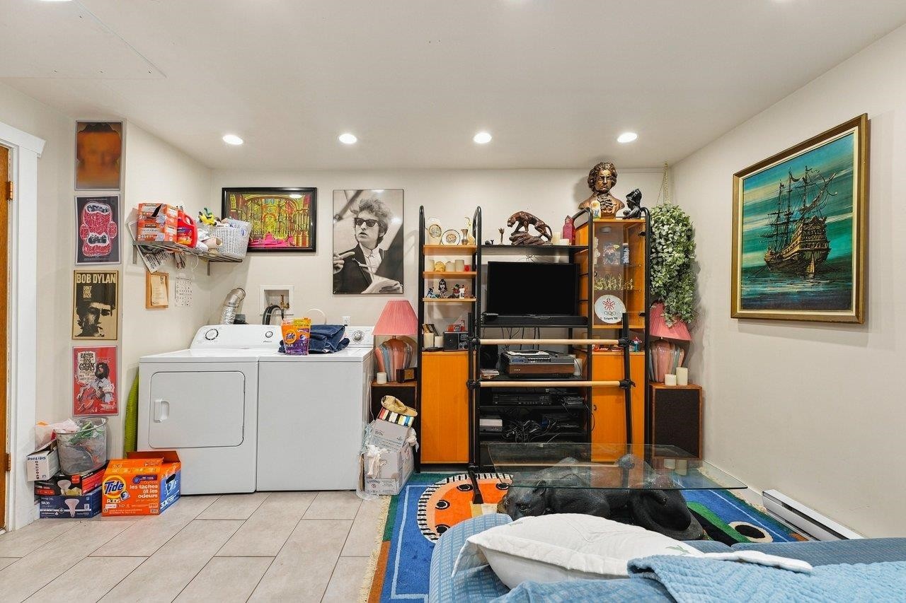 2214 4Th Avenue E, Vancouver, BC