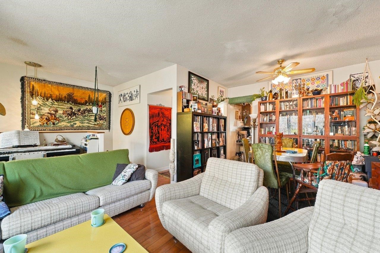 2214 4Th Avenue E, Vancouver, BC