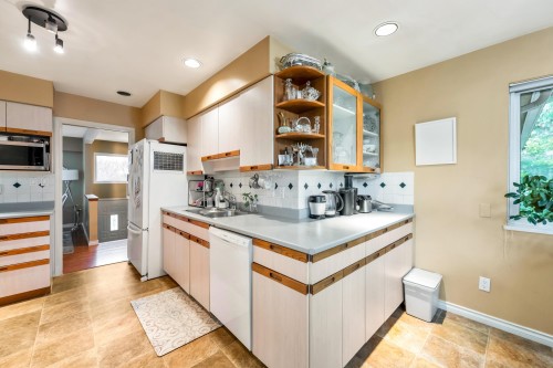 1605 Cornell Avenue, Coquitlam, BC 