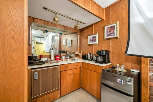 1605 Cornell Avenue, Coquitlam, BC 