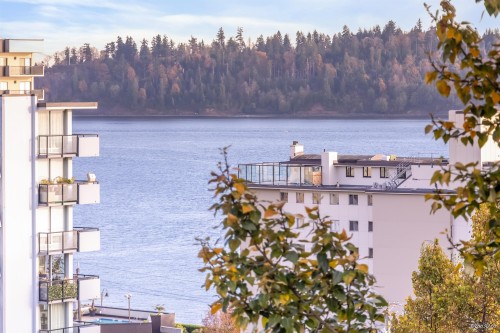804-1930 Marine Drive  West Vancouver, BC V7V 1J8