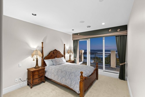 1579 Errigal Place, West Vancouver, BC 