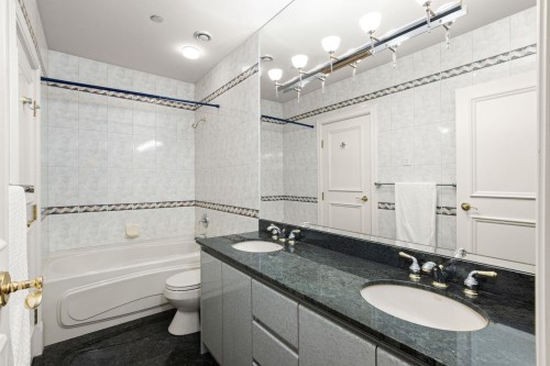 1579 Errigal Place, West Vancouver, BC 