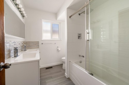 6527 Tyne Street, Vancouver, BC 