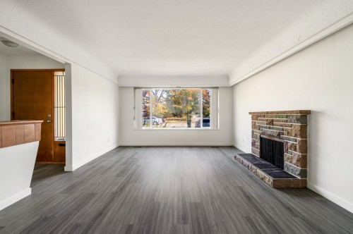 6527 Tyne Street, Vancouver, BC 