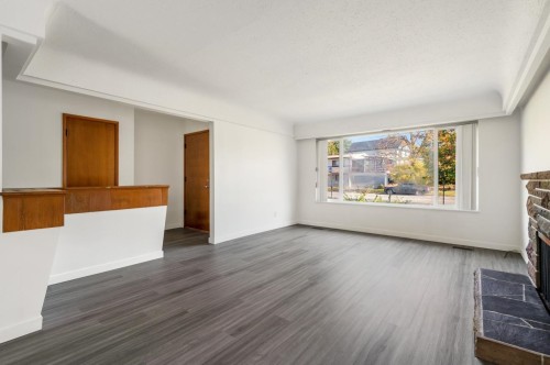 6527 Tyne Street, Vancouver, BC 