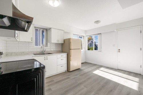 6527 Tyne Street, Vancouver, BC 