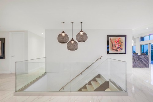 3305 Westmount Road, West Vancouver, BC 