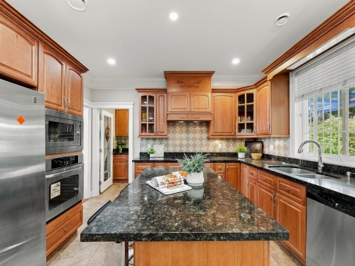 5631 Clearwater Drive, Richmond, BC 