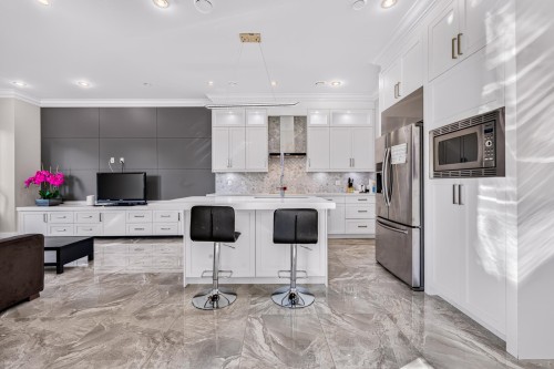 10346 Odlin Road, Richmond, BC 