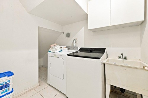 3895 Glendale Street, Vancouver, BC 