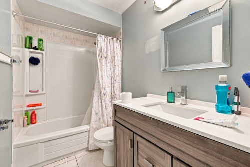 3895 Glendale Street, Vancouver, BC 